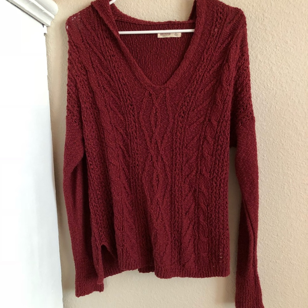 Hollister hooded sweater